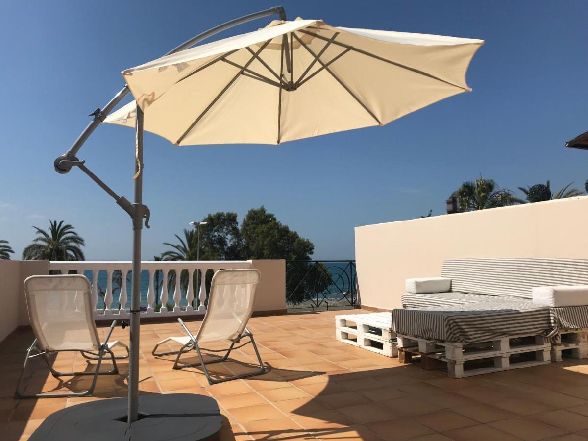 Soek Pedregalejo Seafront Holidays Homes マラガ エクステリア 写真