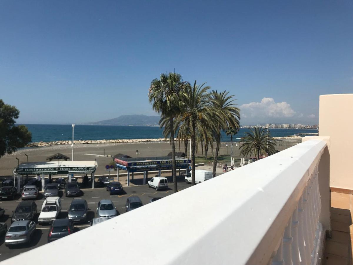 Soek Pedregalejo Seafront Holidays Homes マラガ エクステリア 写真