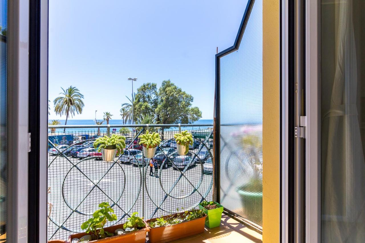 Soek Pedregalejo Seafront Holidays Homes マラガ エクステリア 写真